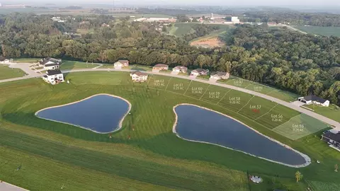 202 Westwood Cir, Kalona, IA 52247