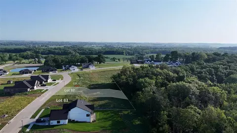 214 Timberline Ter, Kalona, IA 52247