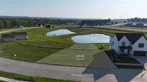 224 Westwood Cir, Kalona, IA 52247