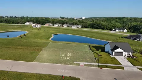 209 Vista Dr, Kalona, IA 52247