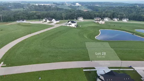 221 Vista Dr, Kalona, IA 52247