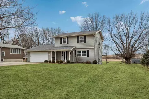 702 North St, Williamsburg, IA 52361