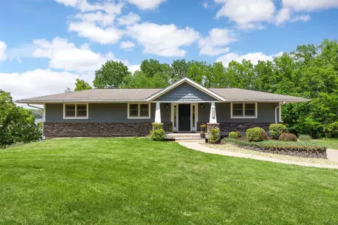 3606 Sun Valley Dr NE, North Liberty, IA 52317