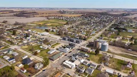View/Area - 1500 Main St 202, Ely, IA 52227 photo 9 of 9