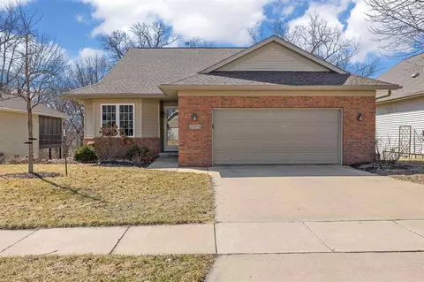 2084 Timber Ln, Coralville, IA 52241