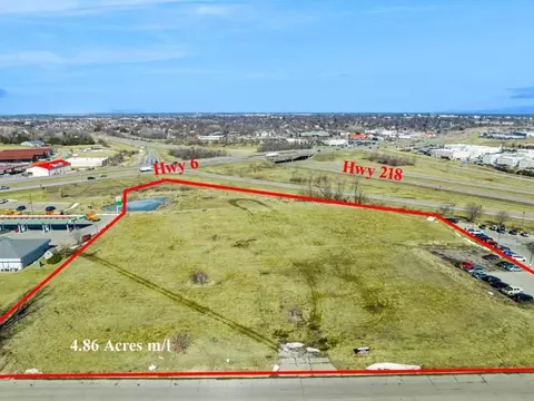 34 Escort Ln, Iowacity, IA 52240