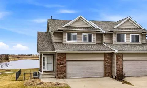 210 S Park Ridge Rd, North Liberty, IA 52317