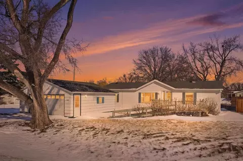 1920 W Main St, Washington, IA 52353
