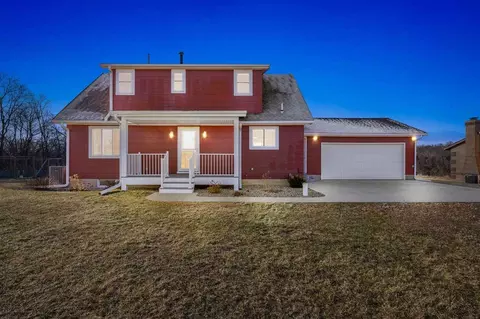 3578 Midway Rd, Toddville, IA 52341