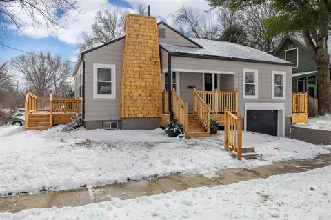 1223 Ginter Ave, Iowa City, IA 52240