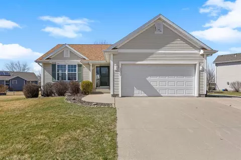 205 Brookfield Ave, North Liberty, IA 52317
