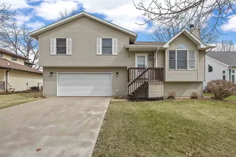 3404 Lower West Branch Rd, Iowa City, IA 52245