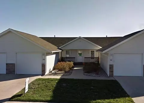534 Iris Ave, Tiffin, IA 52340