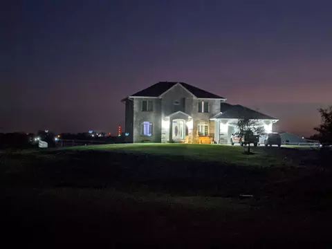 3342 Portwood Dr, Homestead, IA 52236