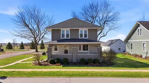 315 E Main, Wayland, IA 52654