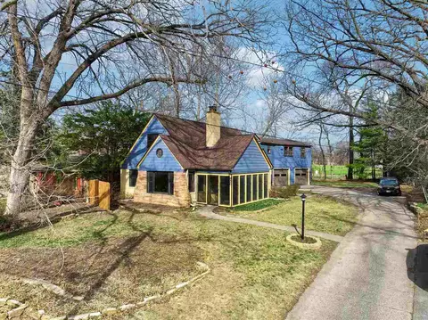 430 Magowan Ave, Iowa City, IA 52246