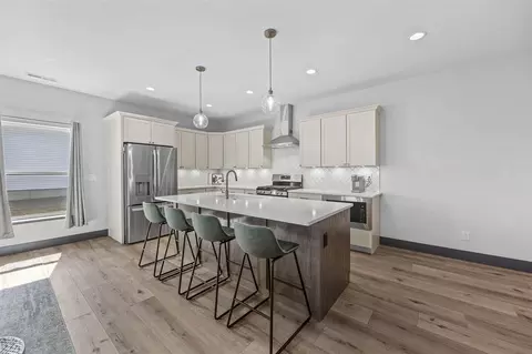 Kitchen - 3060 Sunflower St, Ely, IA 52227 photo 1 of 5
