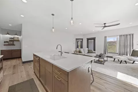 Kitchen - 3060 Sunflower St, Ely, IA 52227 photo 3 of 5