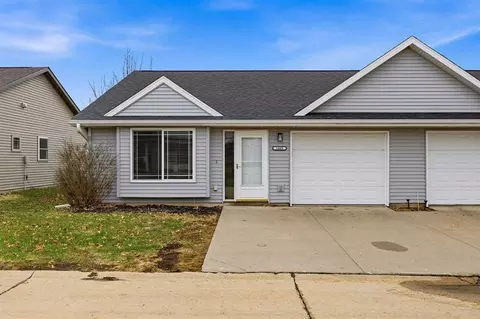 1485 Jaylen Ln, North Liberty, IA 52317