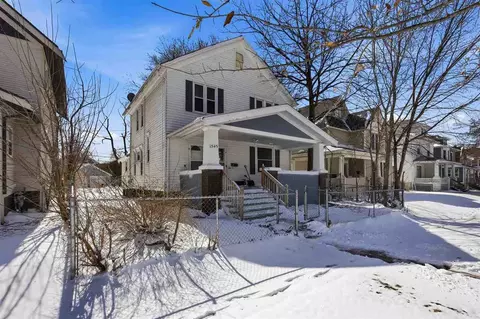 1545 Washington Ave SE, Cedar Rapids, IA 52403