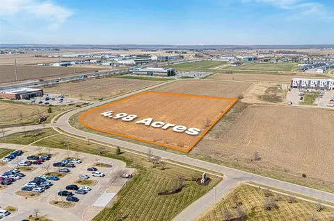 2350 Landon Rd, Northliberty, IA 52317