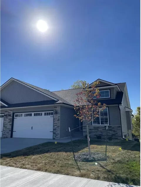 1931 Coquina Ave, Tiffin, IA 52340