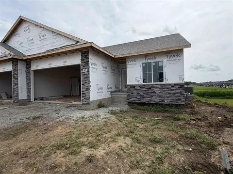 102 Kinsey St, North Liberty, IA 52317