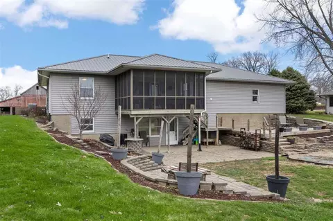 168 290th St, West Branch, IA 52358
