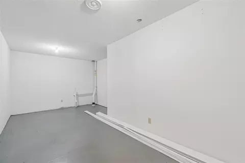 Other - 1665 Knoll Ct, Ely, IA 52227 photo 7 of 9