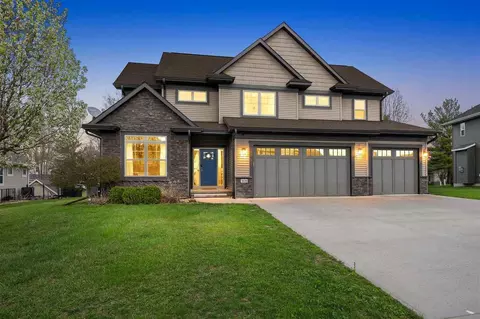1030 Highland Park Ave, Coralville, IA 52241