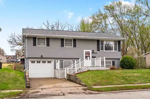 984 Newell Ave # A, Muscatine, IA 52761