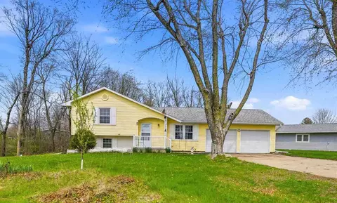 316 S Hill Ave, Columbus Junction, IA 52738