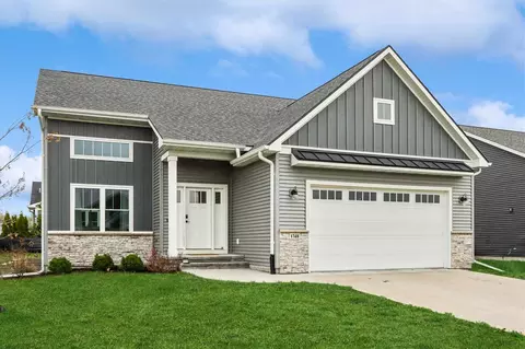 1748 Sherman Dr, Iowa City, IA 52240