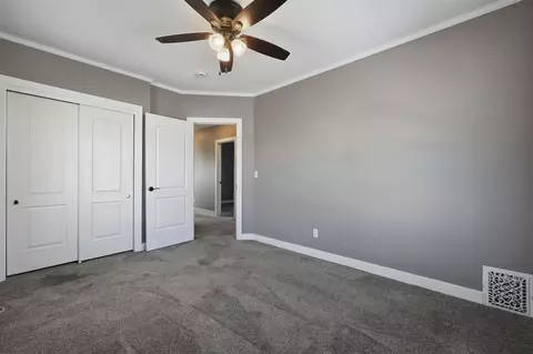 Bedroom - 231 32nd St NE, Cedar Rapids, IA 52402 photo 7 of 7