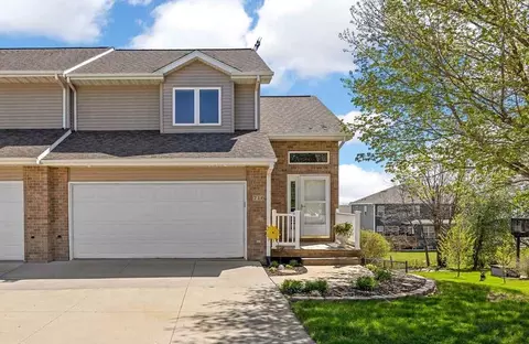 716 Croell, Tiffin, IA 52340