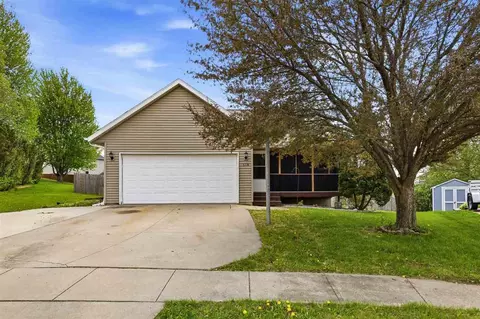 518 Tulip Ct, Tiffin, IA 52340
