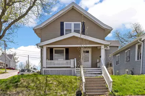 1751 Higley Ave SE, Cedar Rapids, IA 52403