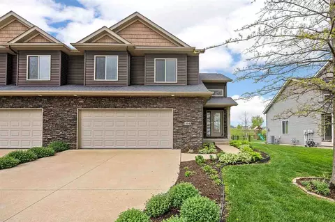 804 Buck St, Tiffin, IA 52340
