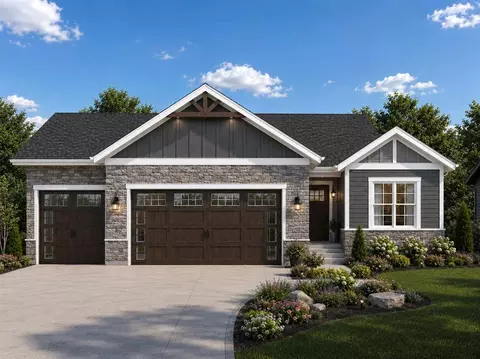 2719 Oak Crest Ct NW, Cedar Rapids, IA 52405