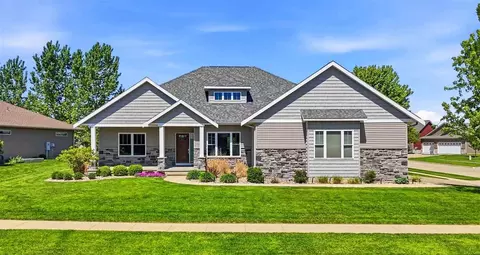 845 Chukar Cir, North Liberty, IA 52317