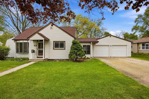 611 3rd Ave, Iowa City, IA 52245