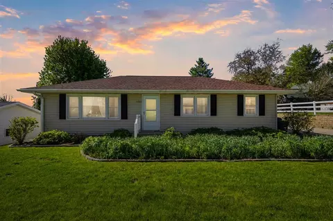 1001 Maquoketa St, Anamosa, IA 52205