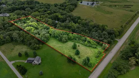 1436 Vine Ave, Riverside, IA 52327