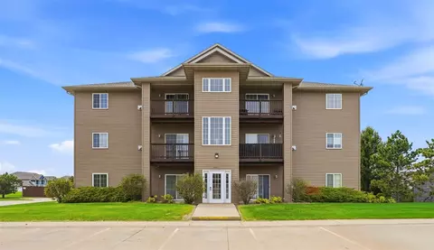 505 Penn Ct, North Liberty, IA 52317