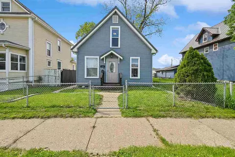 523 SW 6th Ave, Cedar Rapids, IA 52404
