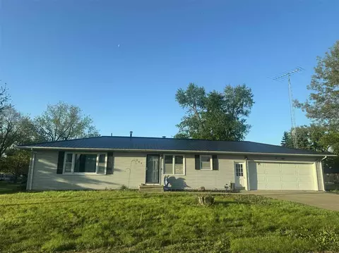 200 W Railroad, Brighton, IA 52540
