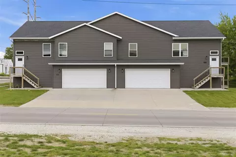 505 W 5th St, Washington, IA 52353