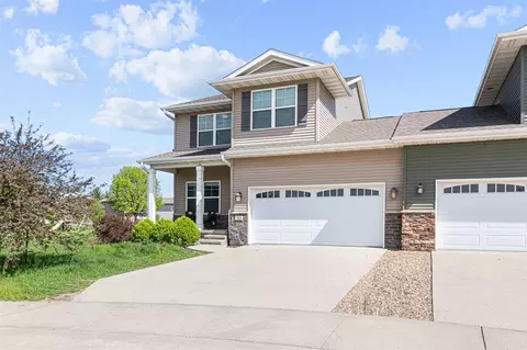 323 Sunset Pl, North Liberty, IA 52317