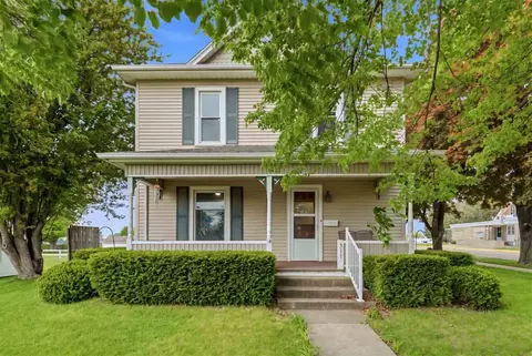 311 N Madison St, Mechanicsville, IA 52306