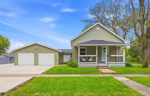 420 S Avenue C, Washington, IA 52353
